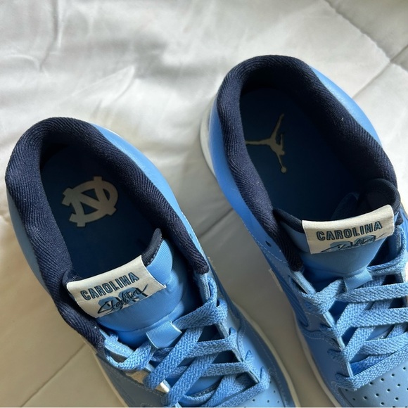UNC Nike Jordan Stadium 90 PE men’s Size 7.5 Tarheels Carolina Blue Team Issued - Picture 4 of 9